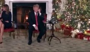 Regardez la grosse gaffe de Donald Trump cette nuit à propos du Père Noël avec un enfant au téléphone