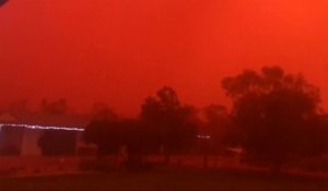 En Australie, le ciel se teinte de rouge après une violente tempête de sable