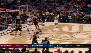 Play of the Day: Anthony Davis