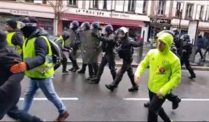Strasbourg:  heurts entre gilets jaunes et forces de l'ordre