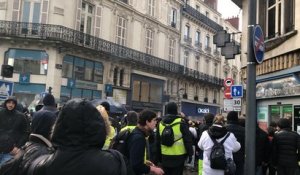 Angers. Gilets Jaunes et forces de l’ordre s’affrontent