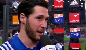 RÉTRO 6 NATIONS : La joie de Machenaud après la victoire du XV de France contre l'Angleterre