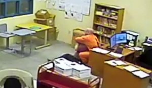 Un détenu prend en otage le libraire de sa prison