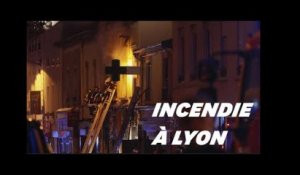 Les images de l'incendie à Lyon qui a fait au moins 2 morts