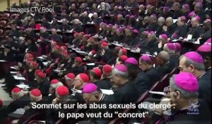 Agressions sexuelles: le pape demande des "mesures concrètes"