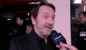 Laurent Weil interviewe Jean-Hugues Anglade sur le tapis rouge - César 2019