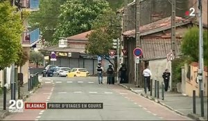 Prise d'otages à Blagnac: Le preneur d'otages a 17 ans - Une femme libérée - Trois personnes encore retenues dans le bac-tabac