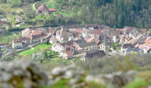 Village préféré des Français : Jean-Marie Villain, charcutier de Mouthier-Haute-Pierre défend sa commune