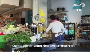 A Paris, la cuisine bio aide des femmes isolées à se réinsérer
