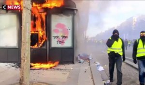 Gilets jaunes: un acte 18 marqué par un regain de violences à Paris