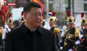 Arc de Triomphe : Emmanuel Macron déroule le tapis rouge pour Xi Jinping