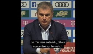 Gr. A - Le coach du Monténégro assure ne pas avoir ''entendu de chants racistes''