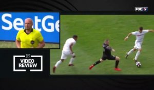 Foot : le vilain tacle et carton rouge de Rooney !