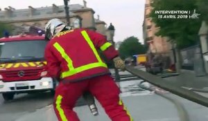 Spéciale Notre-Dame: Les pompiers de Paris dévoilent des images tournées lors de l'incendie qui a touché la cathédrale hier soir - VIDEO