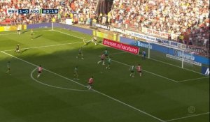 Pays-Bas - Le PSV domine Den Haag et recolle à l'Ajax en tête