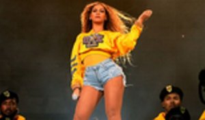 Beyonce Scores Concurrent Top 10 Albums After 'Lemonade' Returns to Top 10 on Billboard 200 | Billboard News