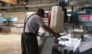 Meslay-du-Maine : des pompes funèbres travaillent à l'eau pour ne pas s'exposer aux risques de cancers liés au quartz