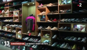 Consommation : les sneakers écrasent le marché de la chaussure