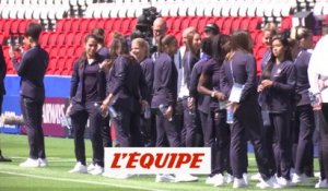 Les Bleues en reconnaissance au Parc des Princes - Foot - CM 2019 (F)