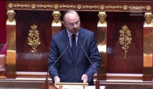 Les impôts des ménages baisseront de 27 milliards d'euros sur le quinquennat, annonce Édouard Philippe