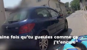 Il dépasse dangereusement un cycliste avec des enfants et l’insulte