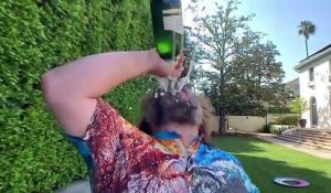 Bottle Cap Challenge (Compilation Insolite)