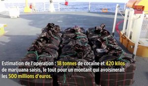 L'impressionnant assaut des gardes-côtes contre un sous-marin rempli de cocaïne