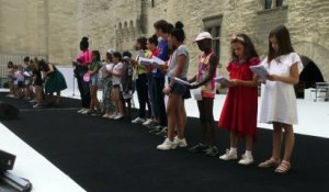 Avignon : 400 "enfants à l'honneur" sur les planches
