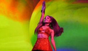 Ariana Grande Can't Get Enough of Her Mom's Dancing at London Concert | Billboard News