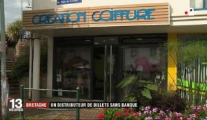 Finistère : un distributeur de billets sans banque pour dynamiser une zone rurale