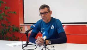 Jean-Louis Garcia, l'entraîneur de l'AS Nancy Lorraine,  espère que son équipe montrera des progrès face à Guingamp