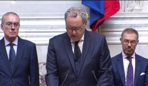 Une plaque commémorative au nom de Jacques Chirac sera apposée sur le siège qu'il occupait à l'Assemblée Nationale