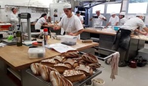 Andréa Bourgoin prépare le difficile concours de Meilleur jeune boulanger 2019