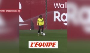 Le joli contrôle de Griezmann à l'entraînement - Foot - WTF