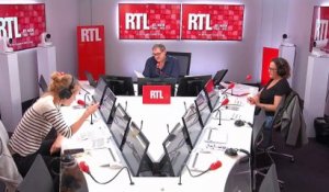 Hollande veut changer les institutions : une "initiative qui manque singulièrement d'originalité"