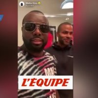 Tony Parker fait visiter sa salle des trophées à Maître Gims - Basket - WTF