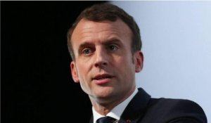 Non, Emmanuel Macron n’a pas utilisé un hélicoptère parce qu’il était en retard