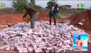 RTB / Saisie d’un important lot de cigarettes de contre bande par la douane et de la police des haut-bassins du Burkina Faso