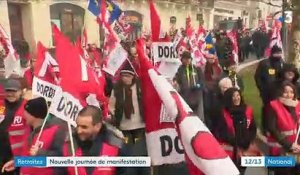 Grève - Périgueux, Toulouse, Marseille... Découvrez les images des premières manifestations qui se sont déroulées en province - VIDEO