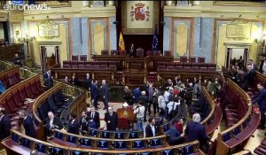 Espagne : débat tendu au Parlement, Pedro Sanchez défend la reprise du dialogue en Catalogne