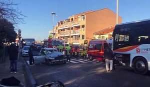 Martigues: accident entre un bus et une voiture