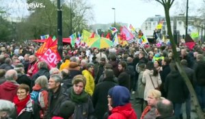 France : des centaines de milliers de personnes dans la rue contre la réforme des retraites