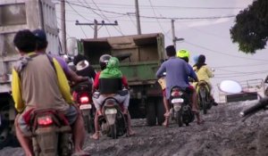 Philippines: état d'alerte après le réveil du volcan Taal