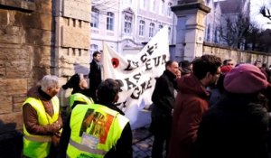 Besançon : Blocage du lycée Pasteur par l'intersyndicale contre la réforme des retraites