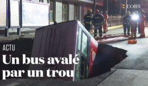 En Chine, un bus tombe dans un trou et cause la mort de six personnes