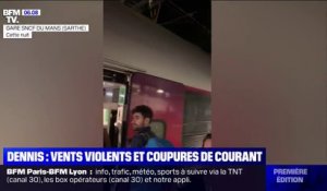 Tempête Dennis: 750 passagers se sont retrouvés bloqués dans un train Nantes-Paris