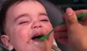 La vidéo de ce bébé en train de manger sa première glace vous fera  certainement rire - Vidéo Dailymotion