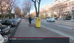 La Poste : trop de boîtes aux lettres de rue, selon la Cour des comptes