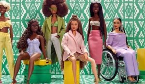 Mattel lance une collection de barbies noires très diversifiées