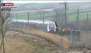 Un TGV Strasbourg / Paris déraille - Selon un bilan de la préfecture, il y a 1 blessé en urgence absolue, 20 blessés en urgence relative